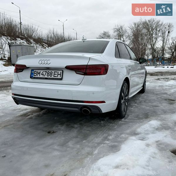 Седан Audi A4 2017 в Глухове