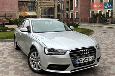 Седан Audi A4 2013 в Харькове