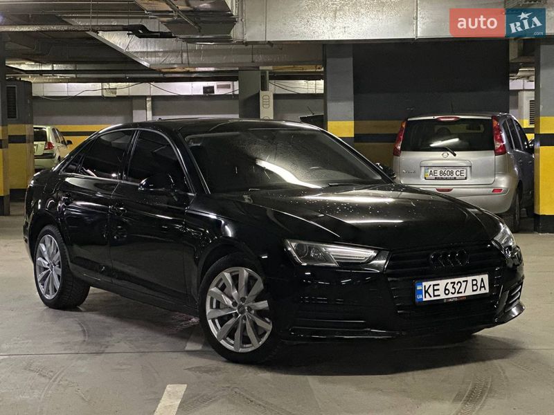 Седан Audi A4 2016 в Днепре