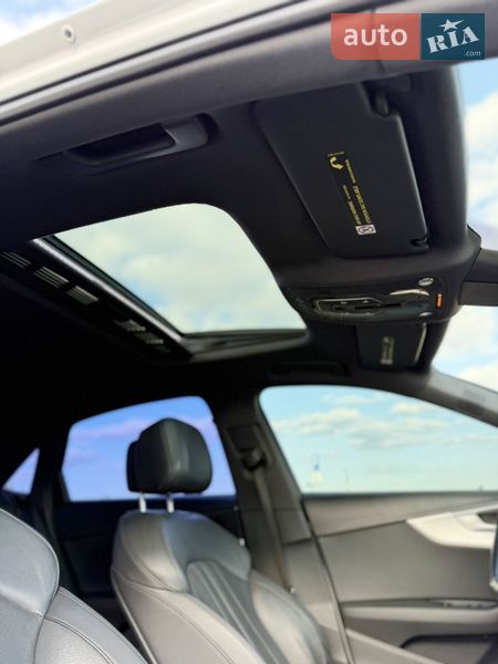 Седан Audi A4 2017 в Одессе