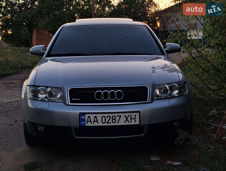 Седан Audi A4 2003 в Кривом Роге