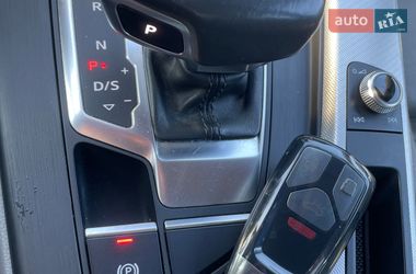 Седан Audi A4 2018 в Львове