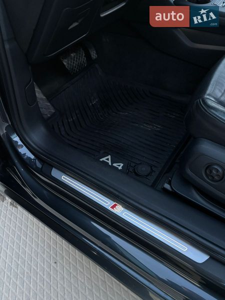 Седан Audi A4 2017 в Львове