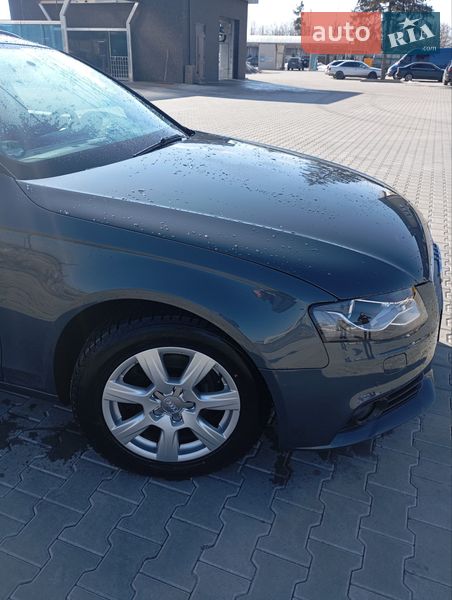 Универсал Audi A4 2009 в Сарнах