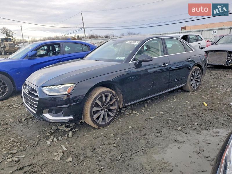 Седан Audi A4 2023 в Ивано-Франковске