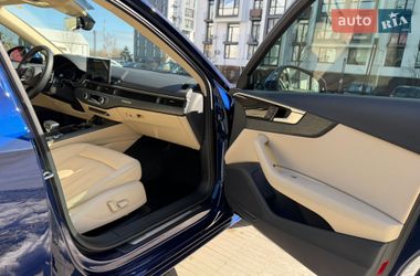 Седан Audi A4 2022 в Киеве