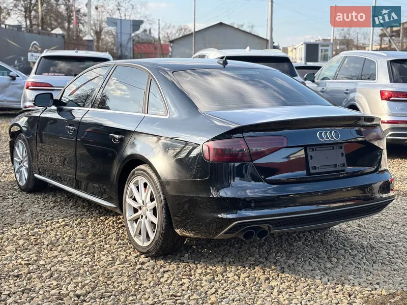 Audi A4 2015