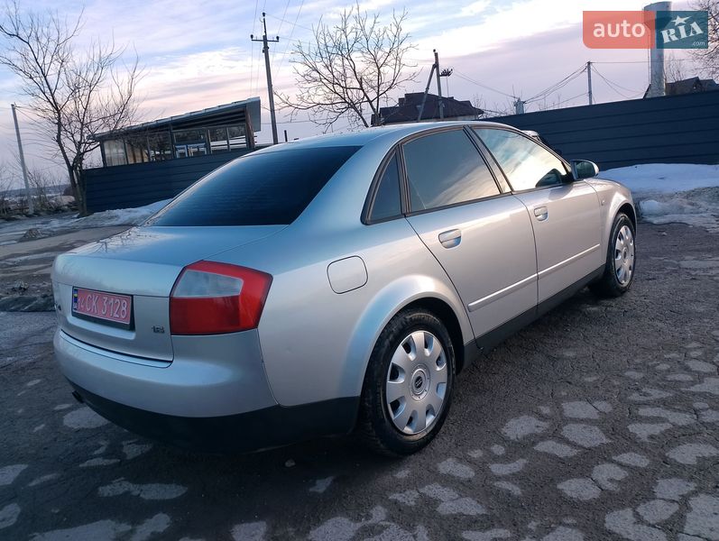 Седан Audi A4 2002 в Тернополі
