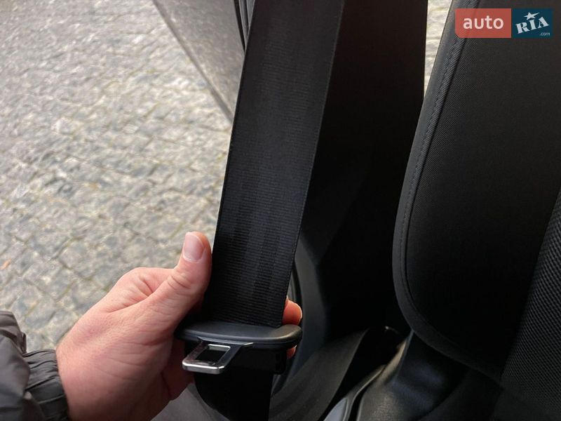 Седан Audi A4 2018 в Києві