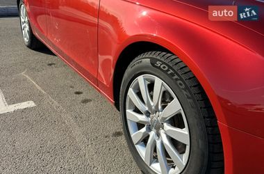 Седан Audi A4 2012 в Луцке