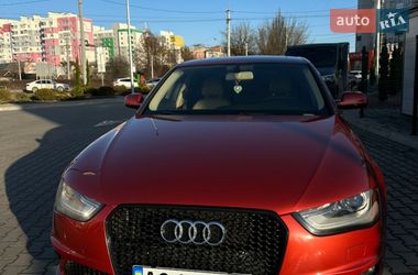 Седан Audi A4 2012 в Луцке