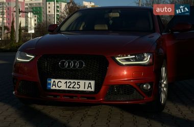 Седан Audi A4 2012 в Луцке