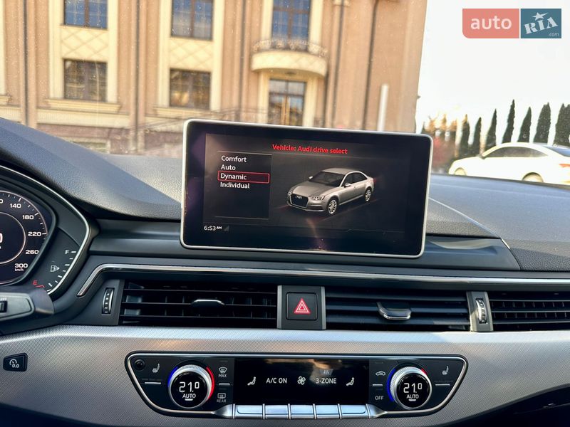 Седан Audi A4 2018 в Києві