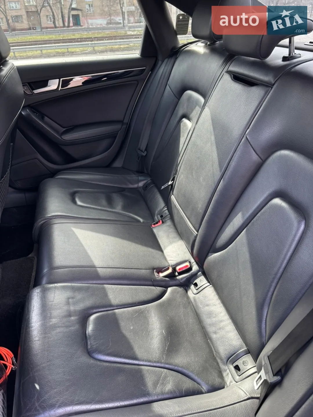 2011 Audi A4 - мініатюра 10