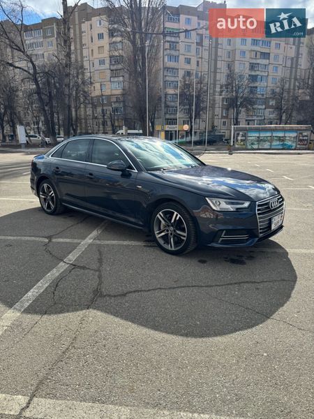 Седан Audi A4 2017 в Киеве