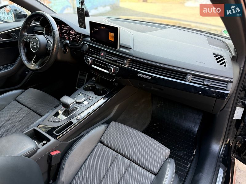 Універсал Audi A4 2016 в Луцьку