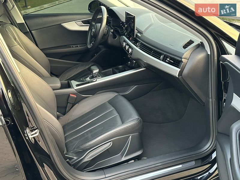 Універсал Audi A4 2019 в Львові