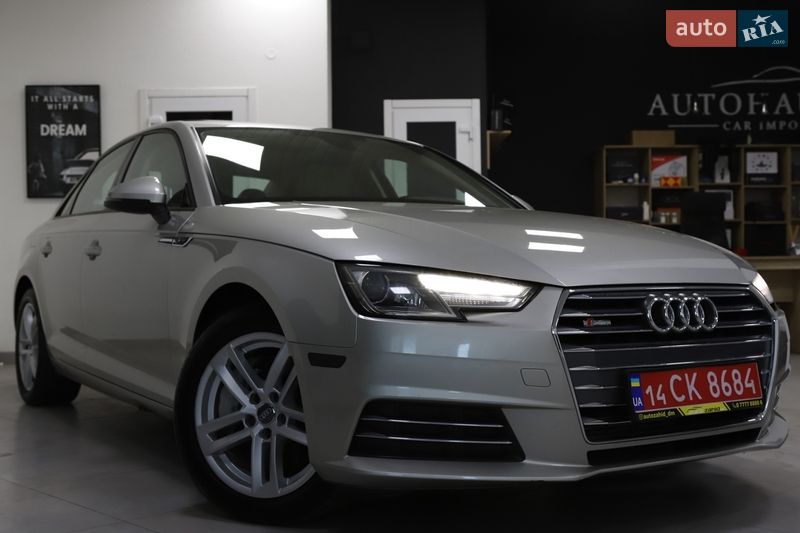 Седан Audi A4 2017 в Дрогобыче