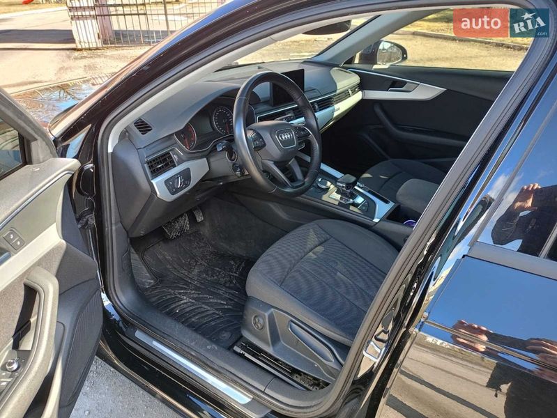 Универсал Audi A4 2016 в Черкассах