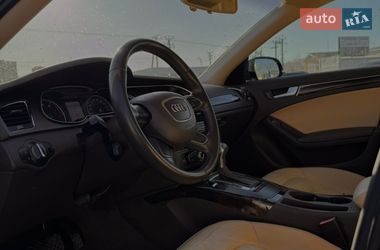 Седан Audi A4 2012 в Харкові