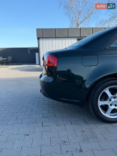 Седан Audi A4 2006 в Володимирі