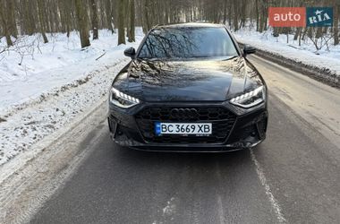 Седан Audi A4 2021 в Львове