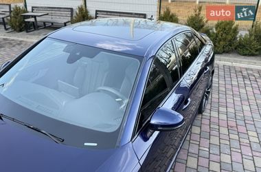 Седан Audi A4 2022 в Ровно