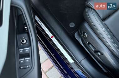 Седан Audi A4 2022 в Ровно