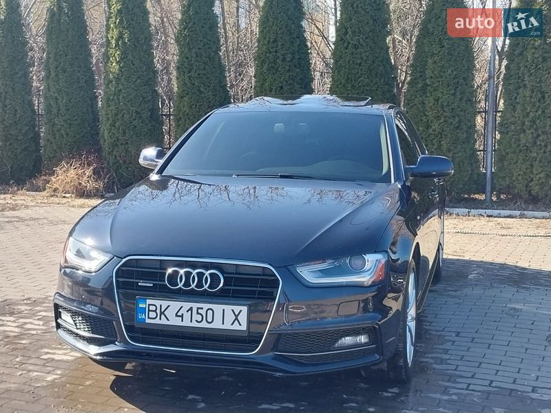 Седан Audi A4 2013 в Ровно