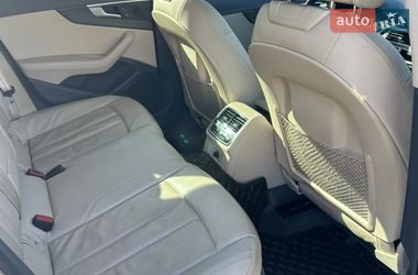 Седан Audi A4 2017 в Львове