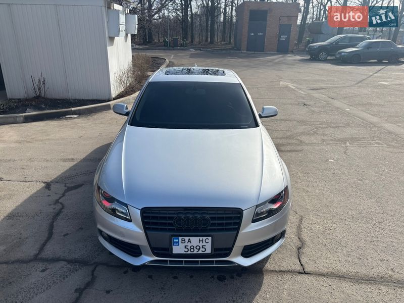 Седан Audi A4 2012 в Кропивницком