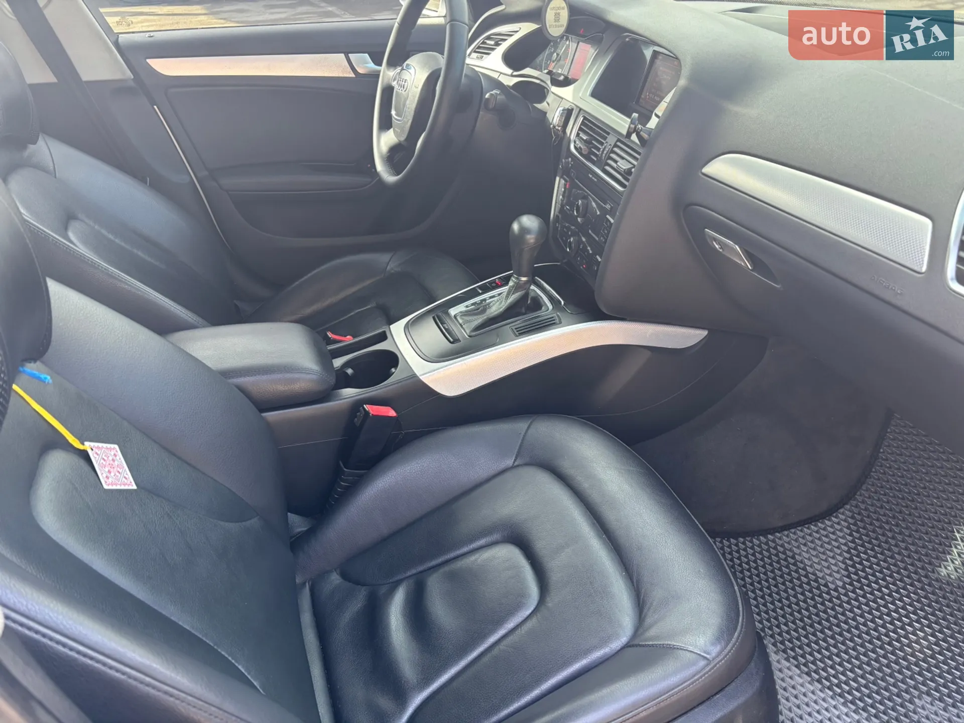 2012 Audi A4 - мініатюра 22