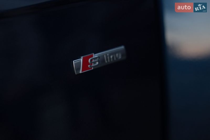 Седан Audi A4 2014 в Новояворівську