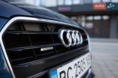 Седан Audi A4 2014 в Новояворовске