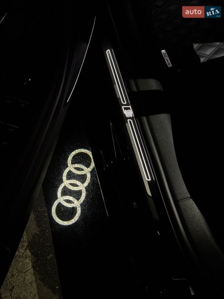 Седан Audi A4 2019 в Киеве