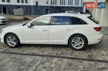 Универсал Audi A4 2018 в Ужгороде