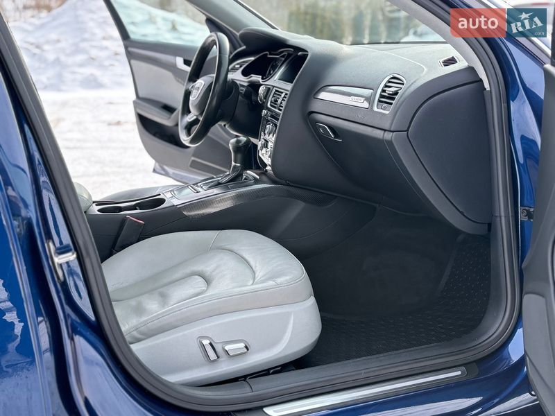 Седан Audi A4 2012 в Тернополе