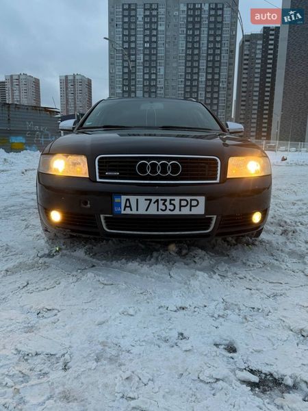 Универсал Audi A4 2004 в Киеве