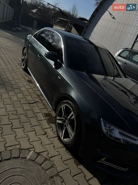 Седан Audi A4 2017 в Косове