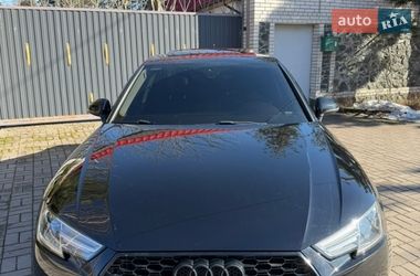 Седан Audi A4 2016 в Киеве
