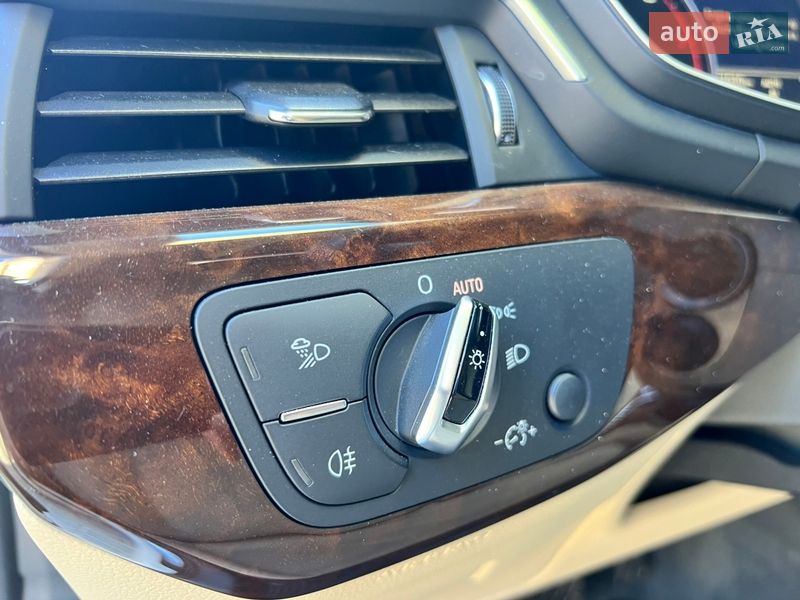 Седан Audi A4 2016 в Николаеве