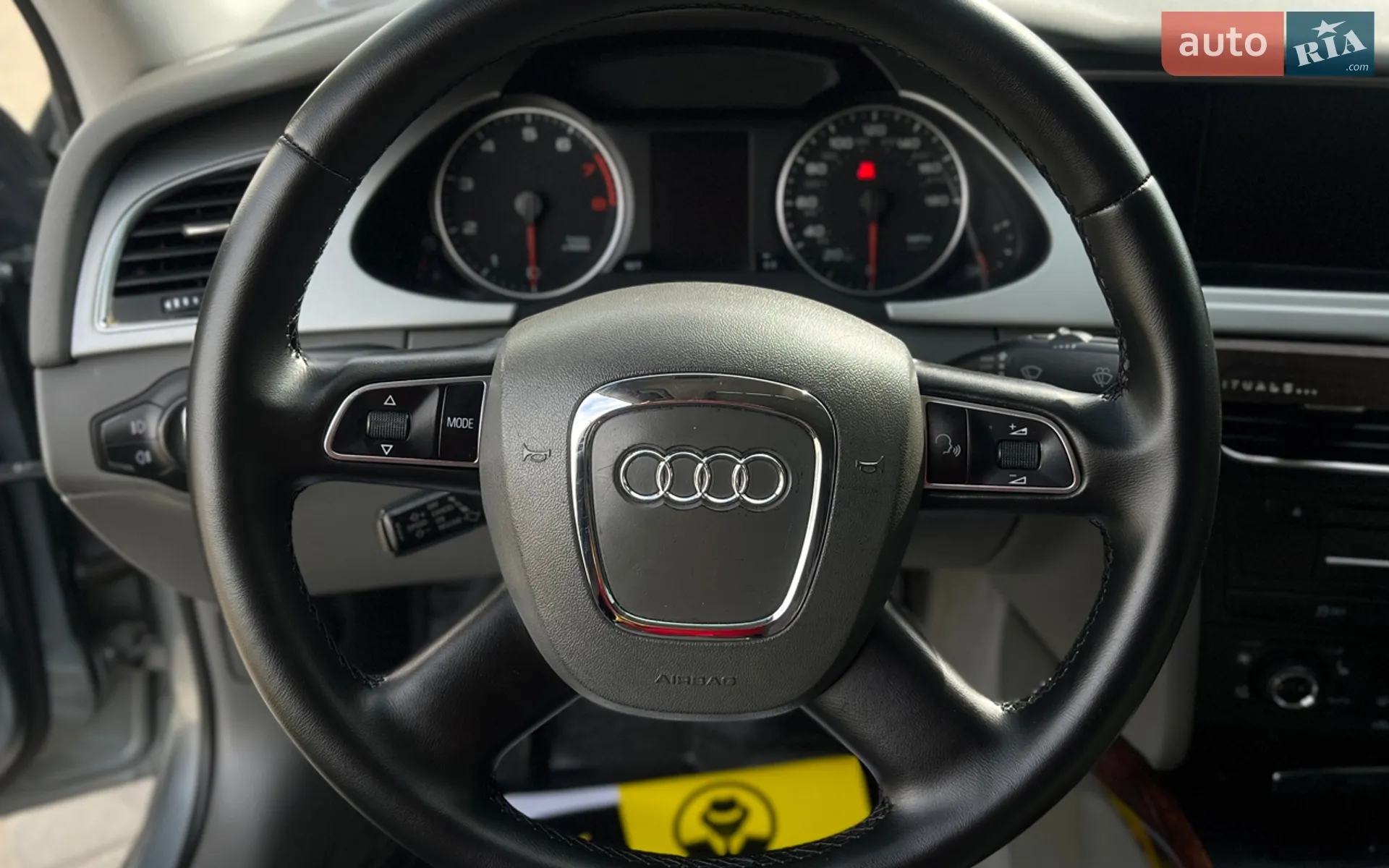 2010 Audi A4 - мініатюра 12
