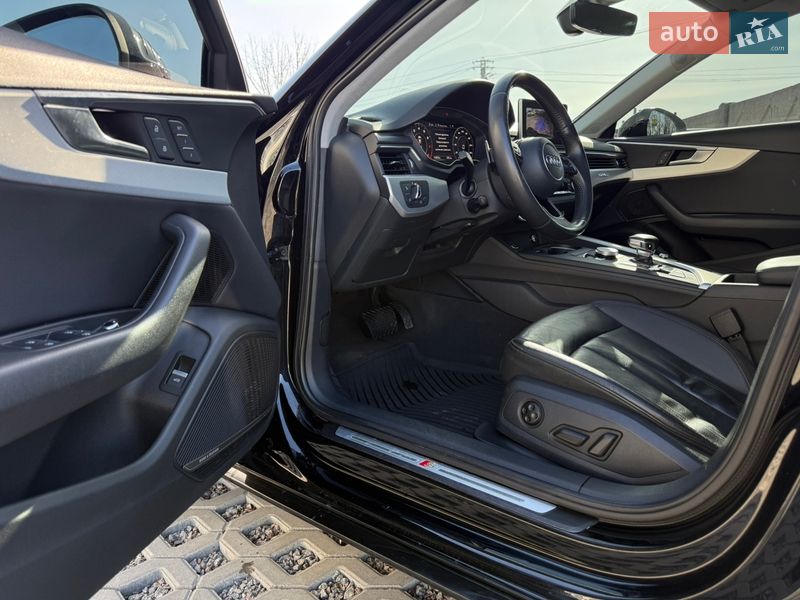 Седан Audi A4 2016 в Полтаве