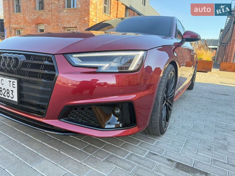 Седан Audi A4 2019 в Чернівцях