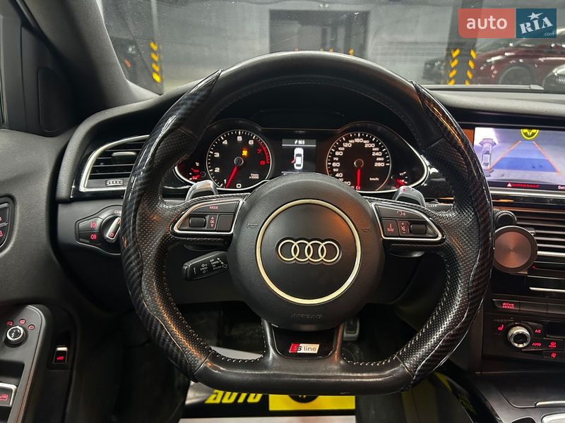 Седан Audi A4 2015 в Черновцах