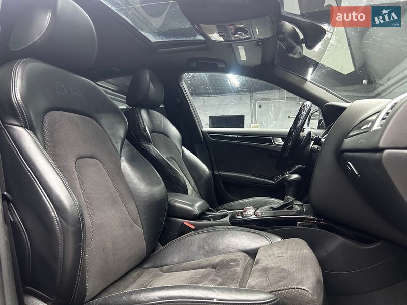 Седан Audi A4 2015 в Черновцах