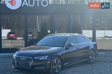 Седан Audi A4 2016 в Львові