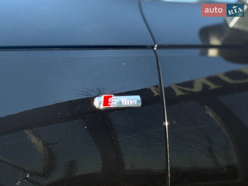 Седан Audi A4 2017 в Киеве