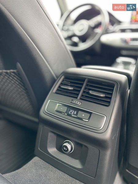 Седан Audi A4 2017 в Кривому Розі