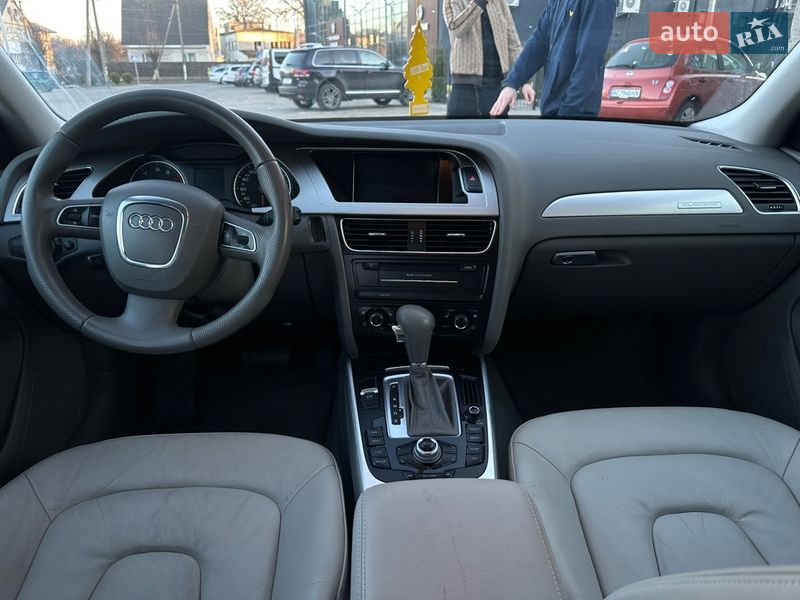 Универсал Audi A4 2009 в Киверцах